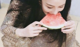 杨颖吃瓜爆料图片高清,高清图揭秘娱乐圈幕后真相